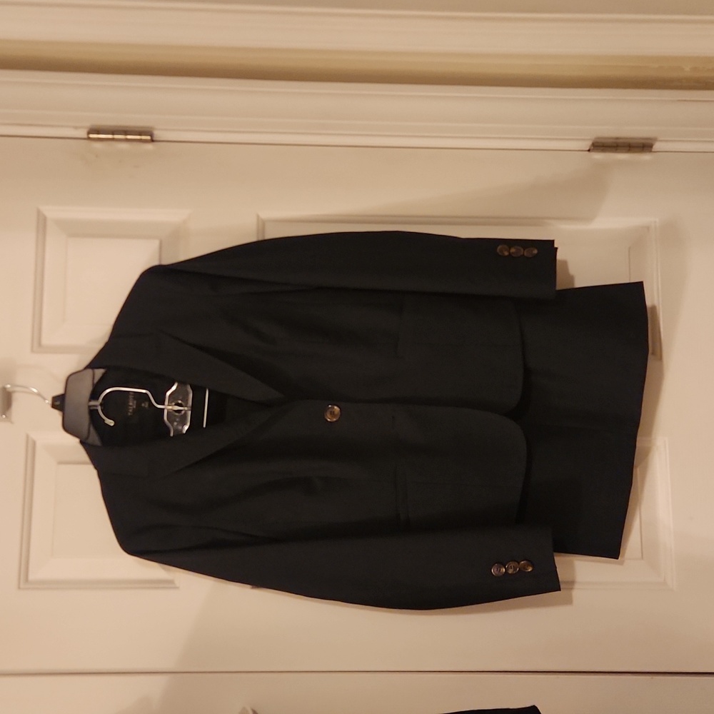 Suit
